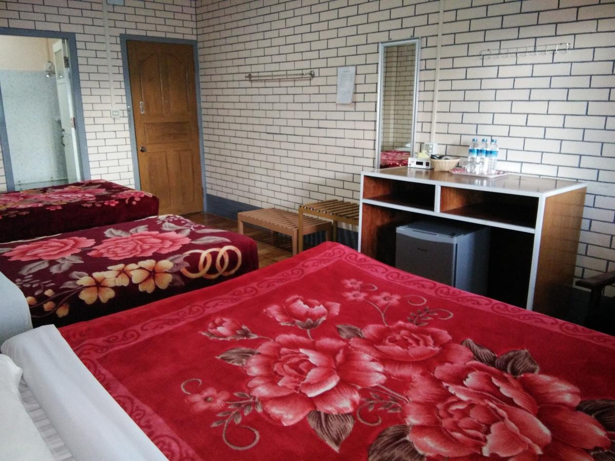 Dormitory @ Golden Kalaw Hotel Exterior foto